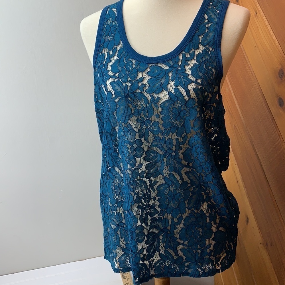 Chaser EUC blue lace racer back tank S